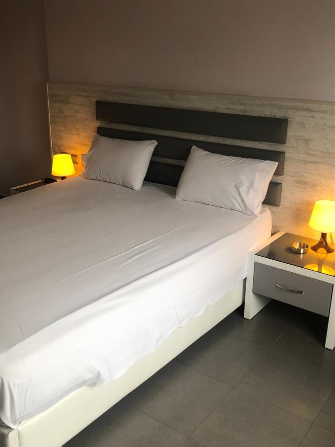 Αφροδίτη Hotel Neon Rysion Esterno foto
