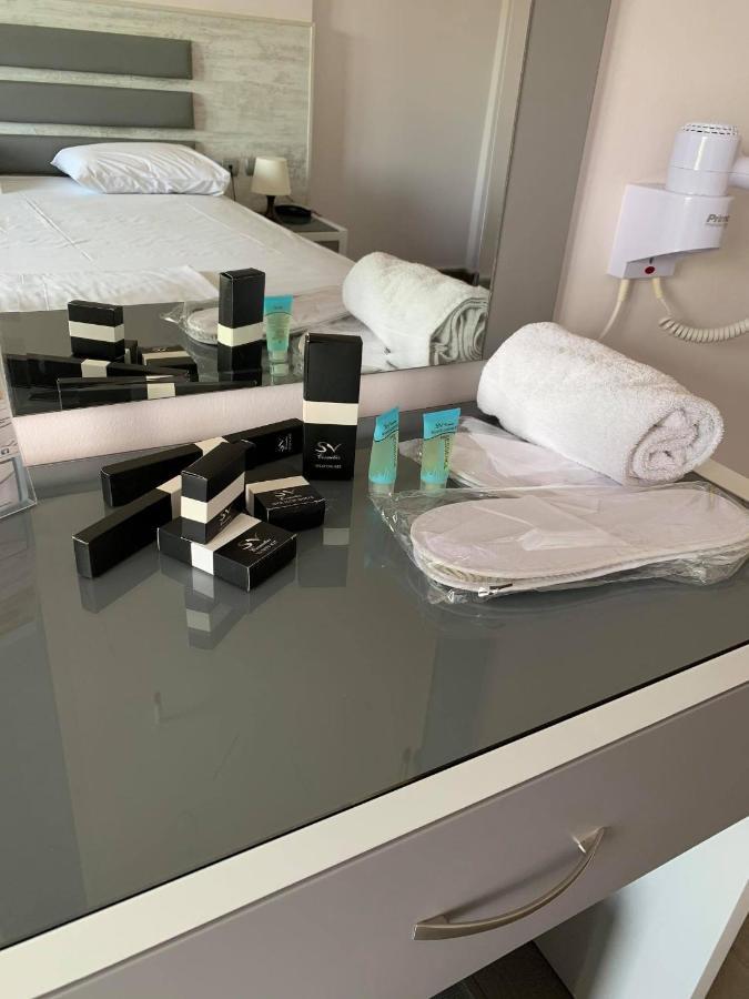 Αφροδίτη Hotel Neon Rysion Esterno foto