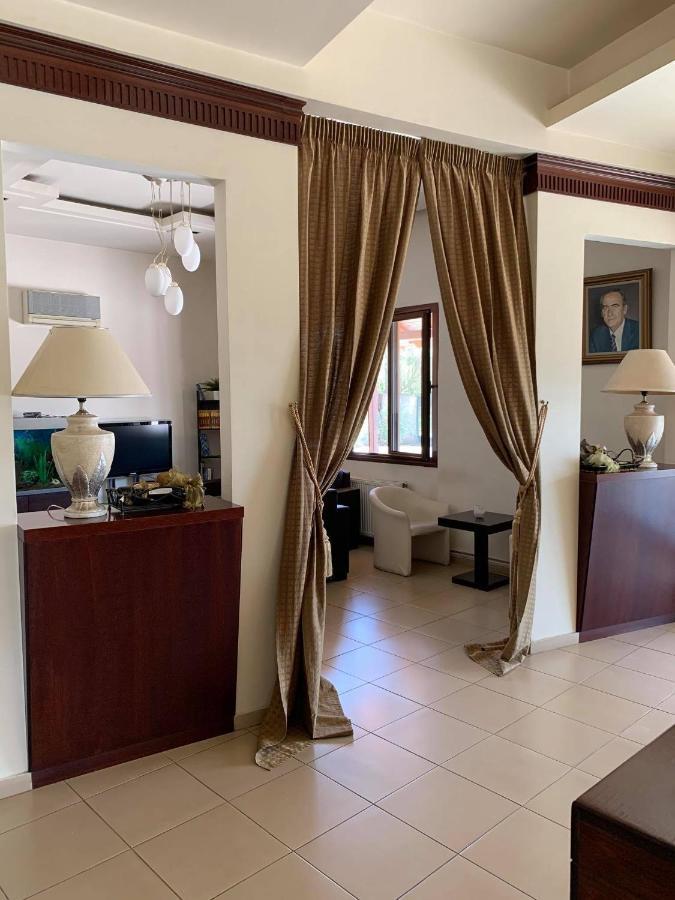 Αφροδίτη Hotel Neon Rysion Esterno foto
